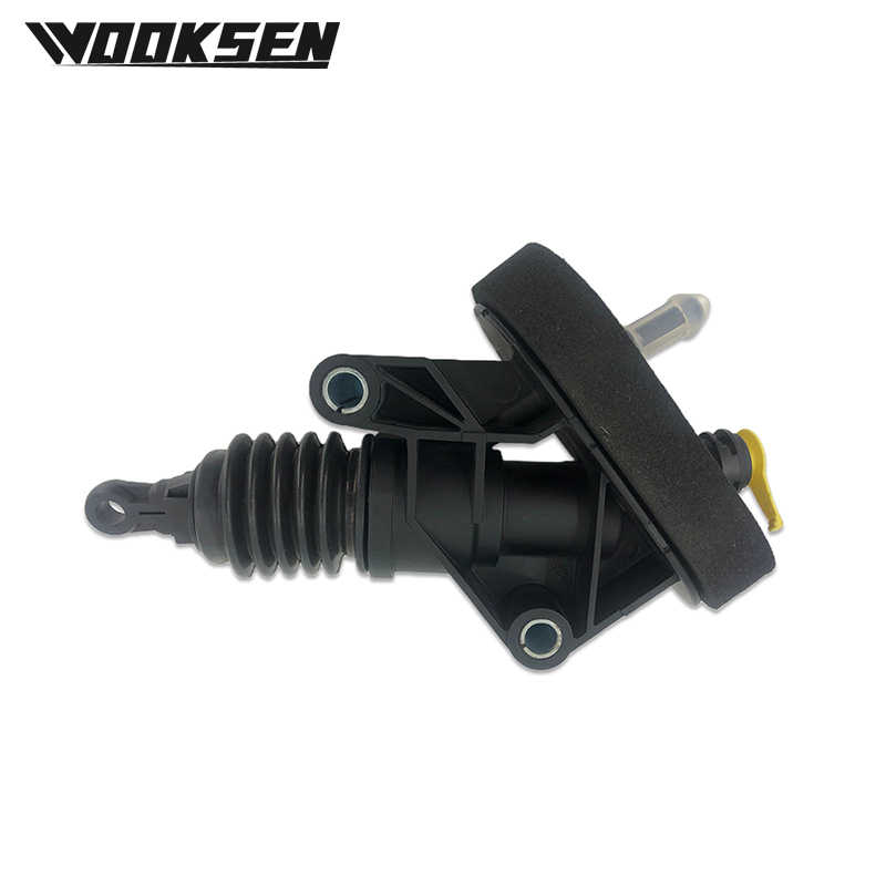 CN157A543BB 1782443 Kupplungsgeberzylinder